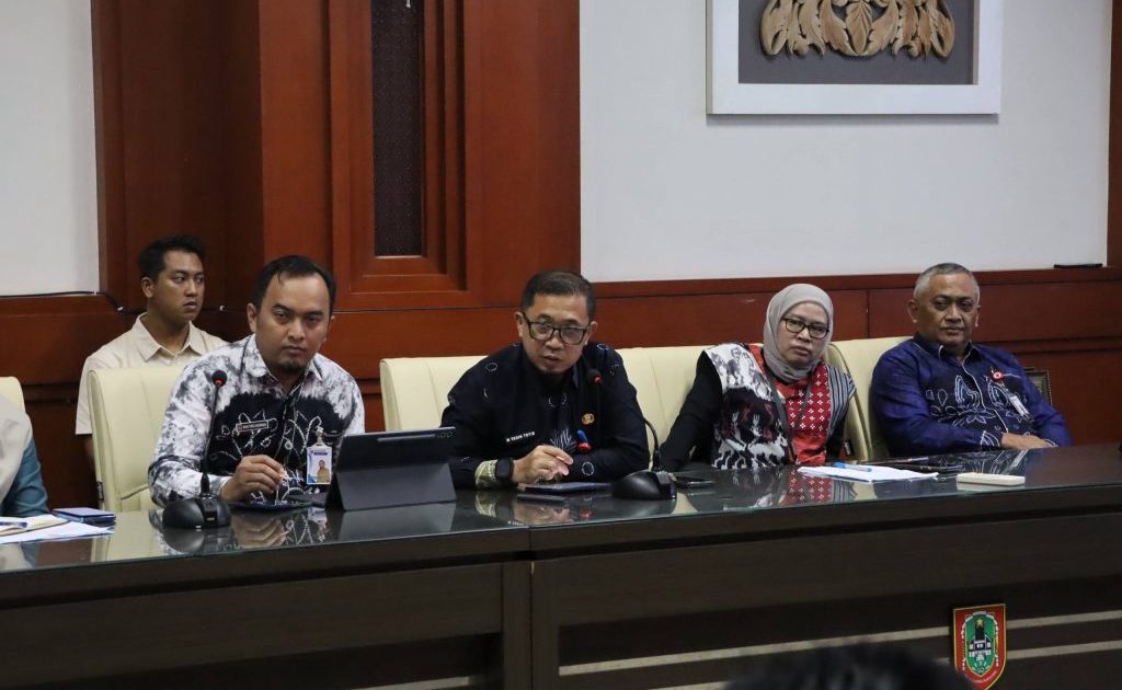 Rakor Stadion Internasional Kalsel Fokus pada Pembebasan Lahan dan Tahap Konstruksi